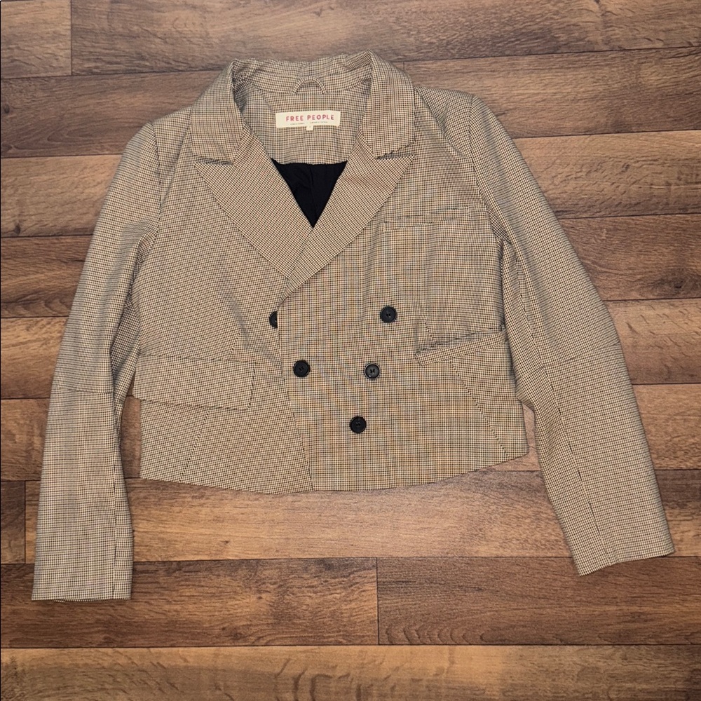 Free People Size Medium Betty Blazer Cropped Houndstooth Print Business Casual